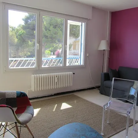 Le Cap Apartment *